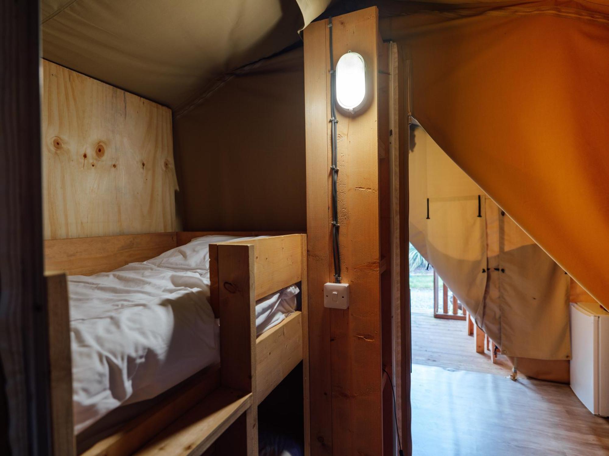 Sunset Retreats Safari Tent Ombersley Exterior foto
